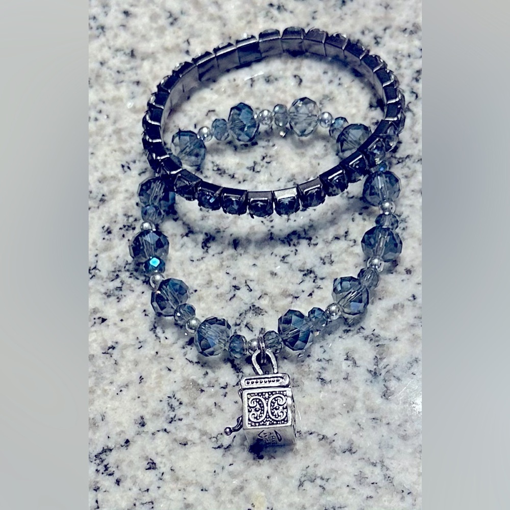 Smoky Blues Crystal Stretch Bracelet Set - Silver Prayer Box
